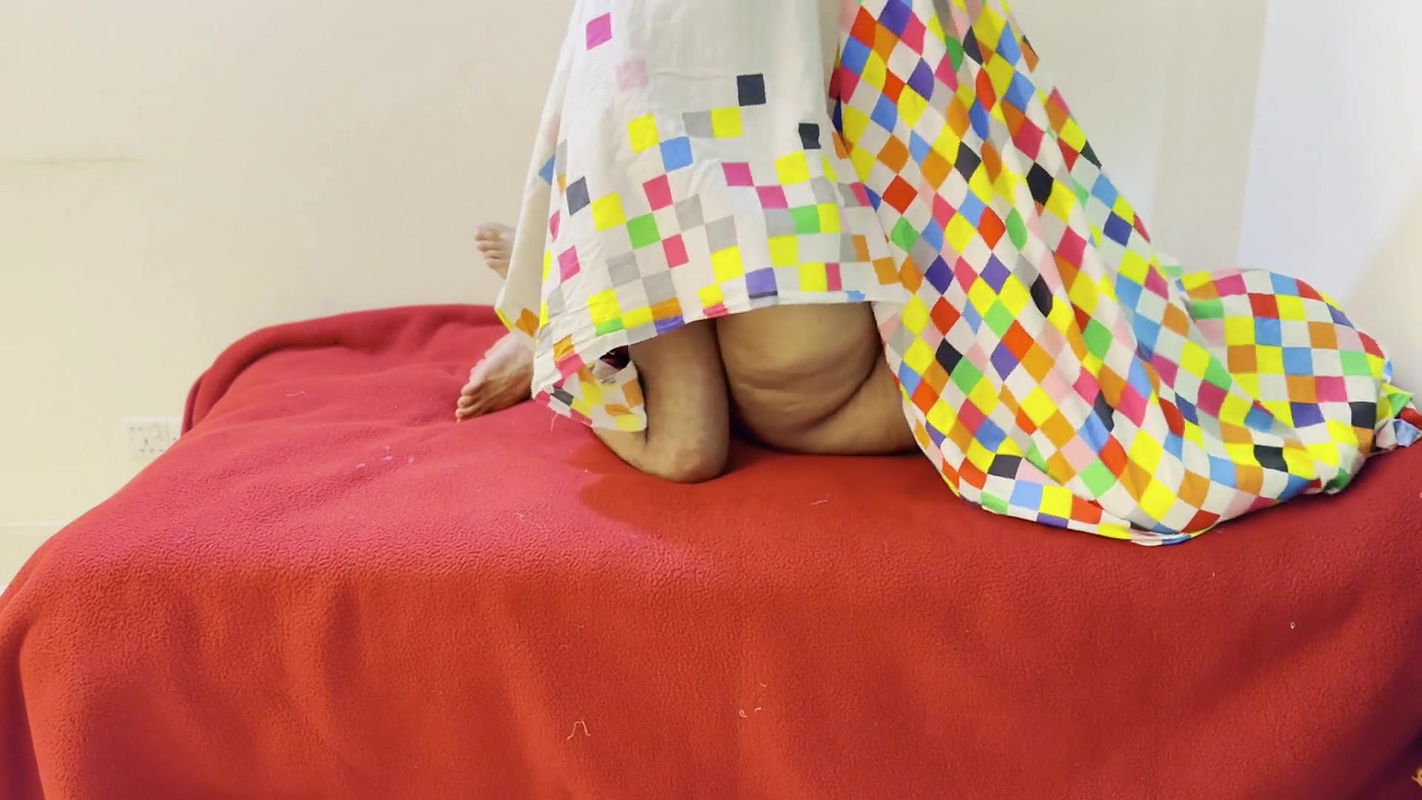 tamil-hot-bhabhi-gets-fucked-by-neighbor-devour-ni-assi-and-squirts