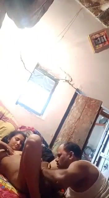 Desi Bhabhi Pussy Licking and Fucking