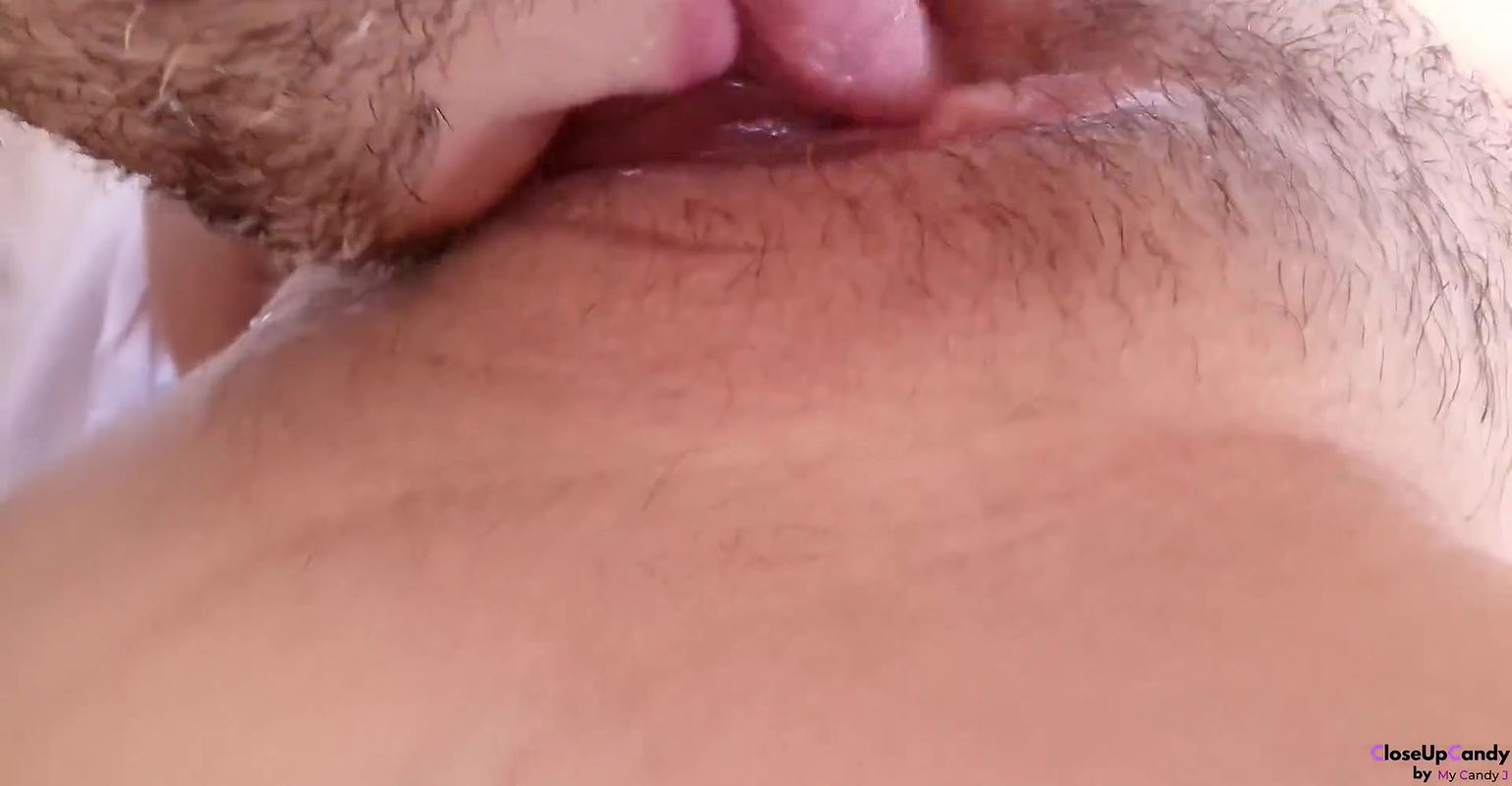 Extreme Close-Up With Clitoris! Eating Squirting Unshaven Wet Pussy