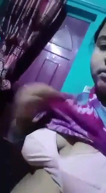 Cute Gf Pressing Boobs