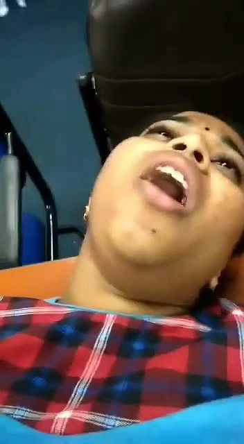 Cheater bhabhi Fucked in office on table