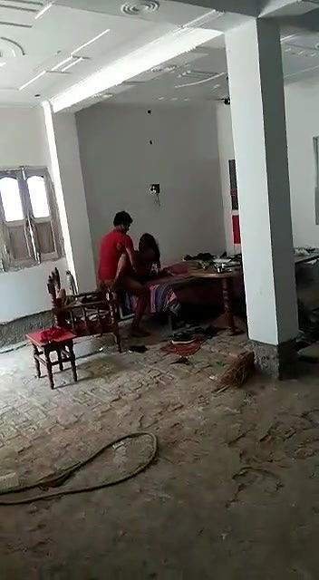 Desi Randi Fuck in Customer on Old House