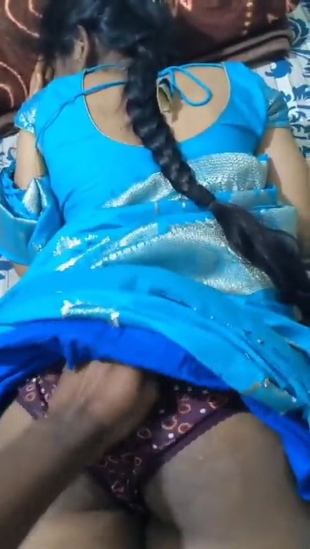 Bhabhi in Blue Saree Doggy Fuck