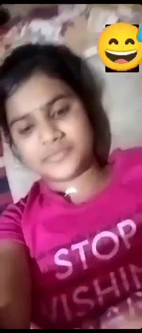 Desi cute girl showing