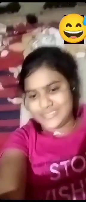 Desi cute girl showing
