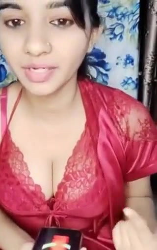 Deshi College GF Hoot SShoww