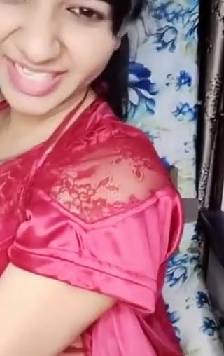 Deshi College GF Hoot SShoww