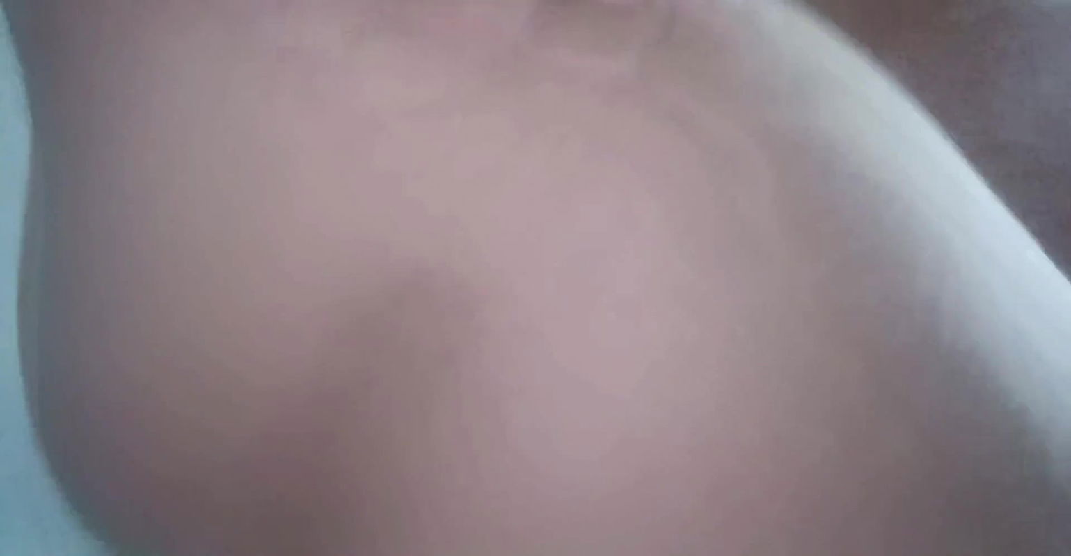 ollege Girl Priya Pissing Viral MMS – YourDiDiPriya