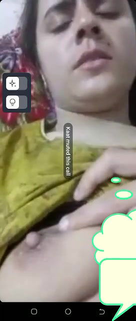 Desi girl showing boobs on video call