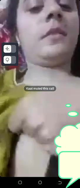 Desi girl showing boobs on video call