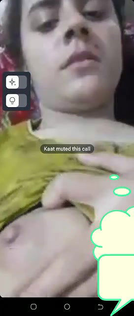 Desi girl showing boobs on video call
