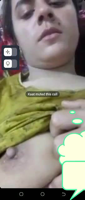 Desi girl showing boobs on video call