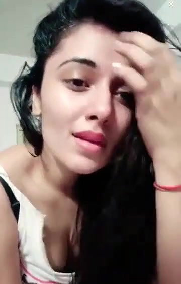 Deshi Cute GGF showing