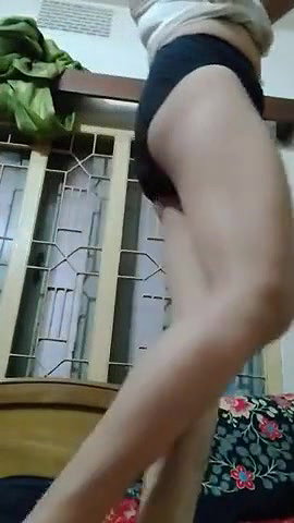 Bengali Girl Showing Ass