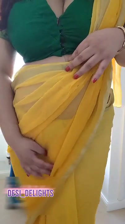 BEAUTIFUL FIGURE WIFE  VIDEOS