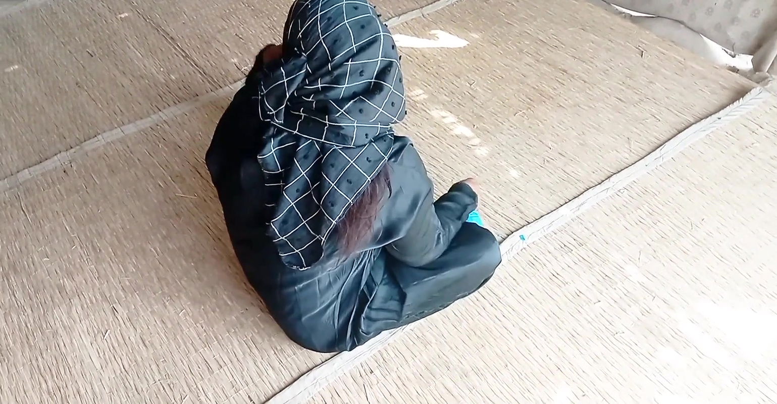 Faqeerni ko Machi k pakory khela k Kam Kya aur choda bahot Maza leya