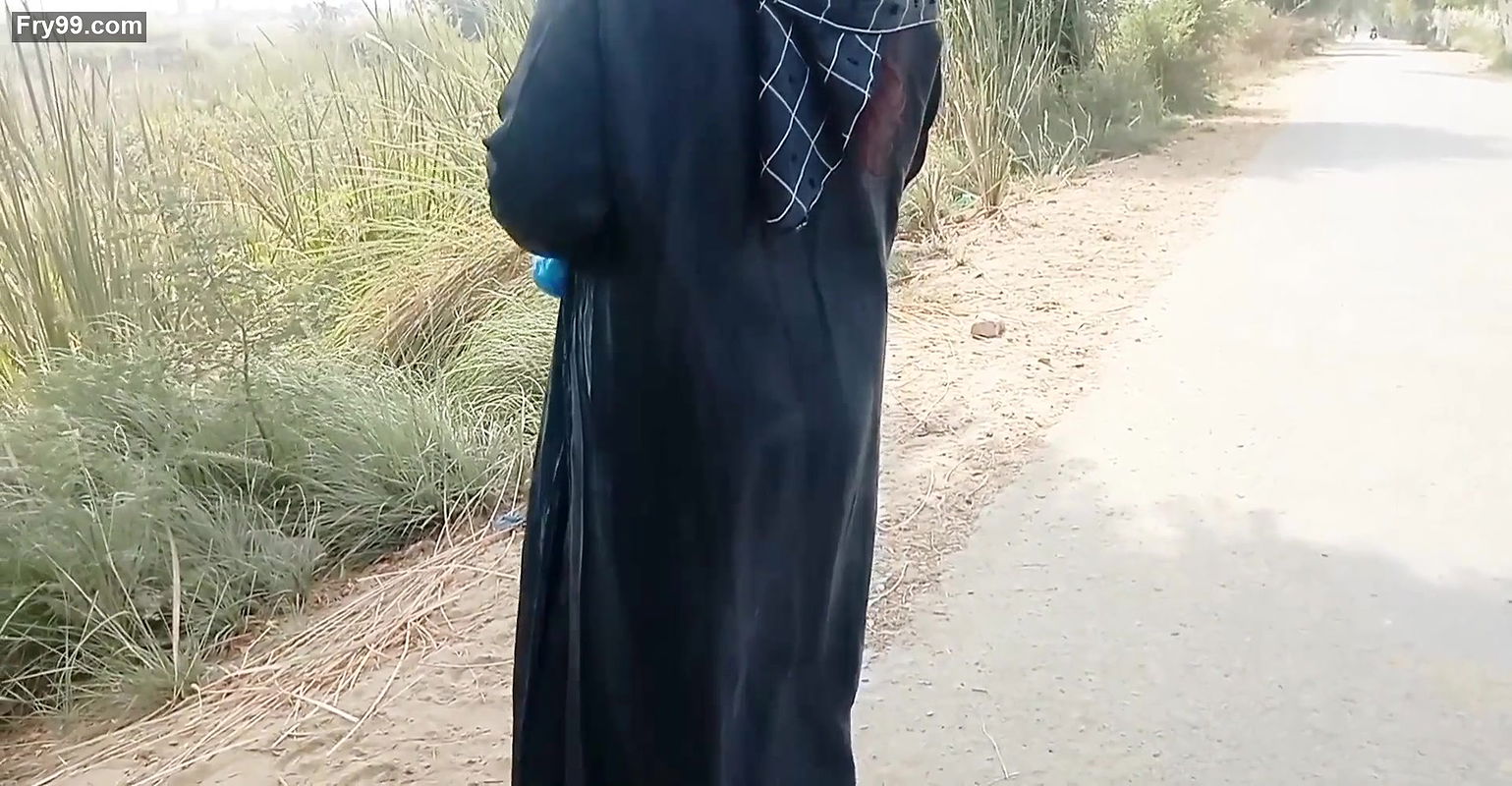 Jungle ma Kya Muslim hijab girl k Sath osk boyfriend ne dhoka