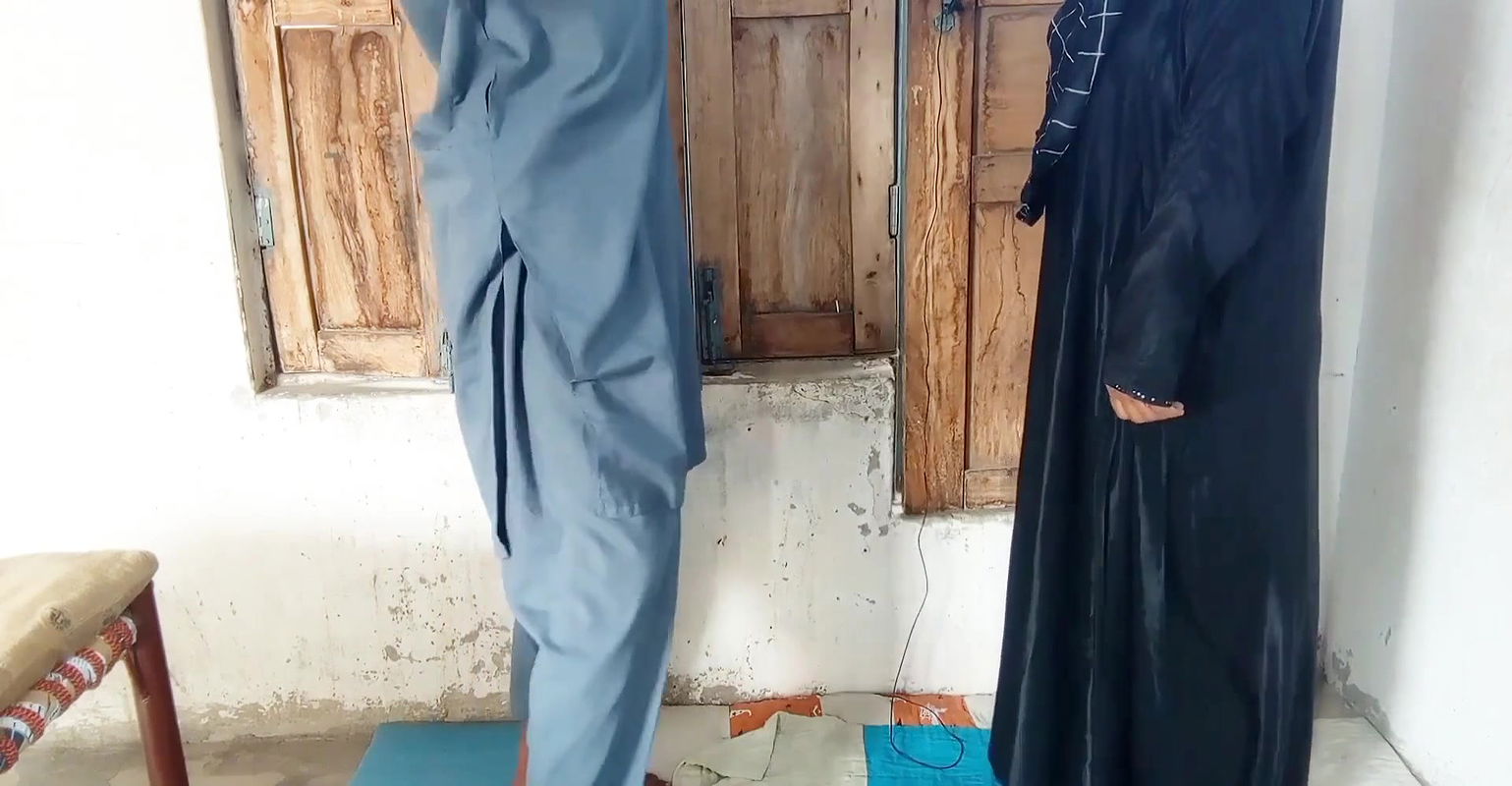 Jungle ma Kya Muslim hijab girl k Sath osk boyfriend ne dhoka