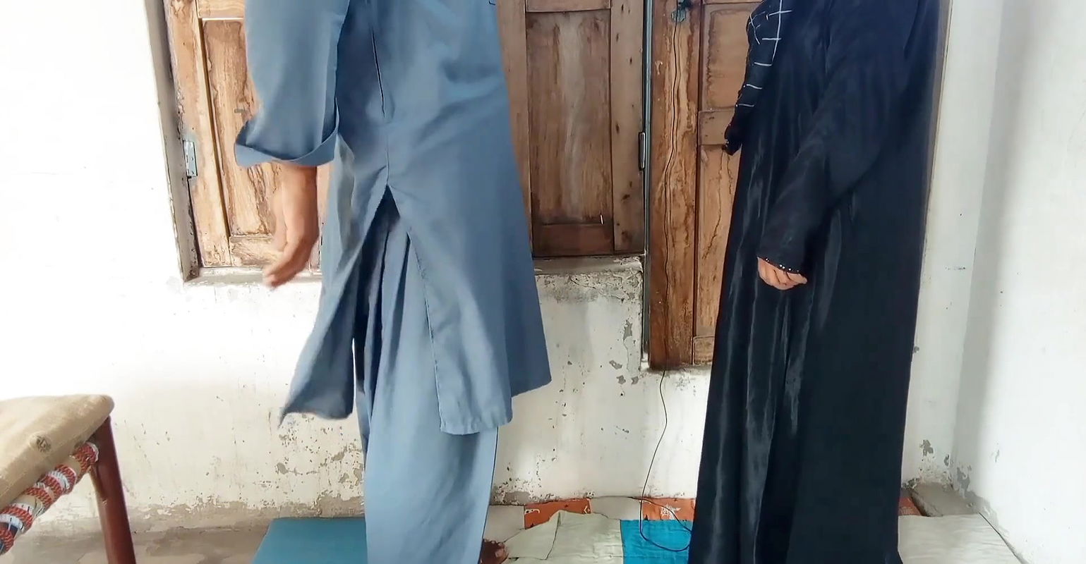 Jungle ma Kya Muslim hijab girl k Sath osk boyfriend ne dhoka