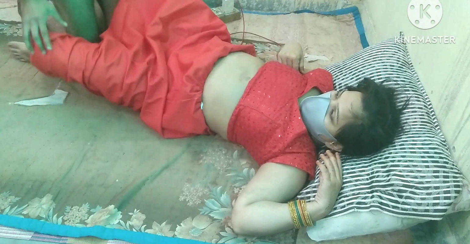 Sali ko chodne ka mja hi alag hai room mei aur new married ho to