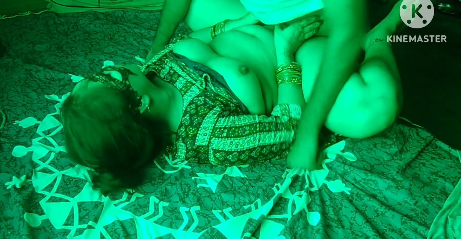 Desi Cute 18+ Girl Very 1st wedding night with her husband and Hardcore sex ( Hindi Audio )