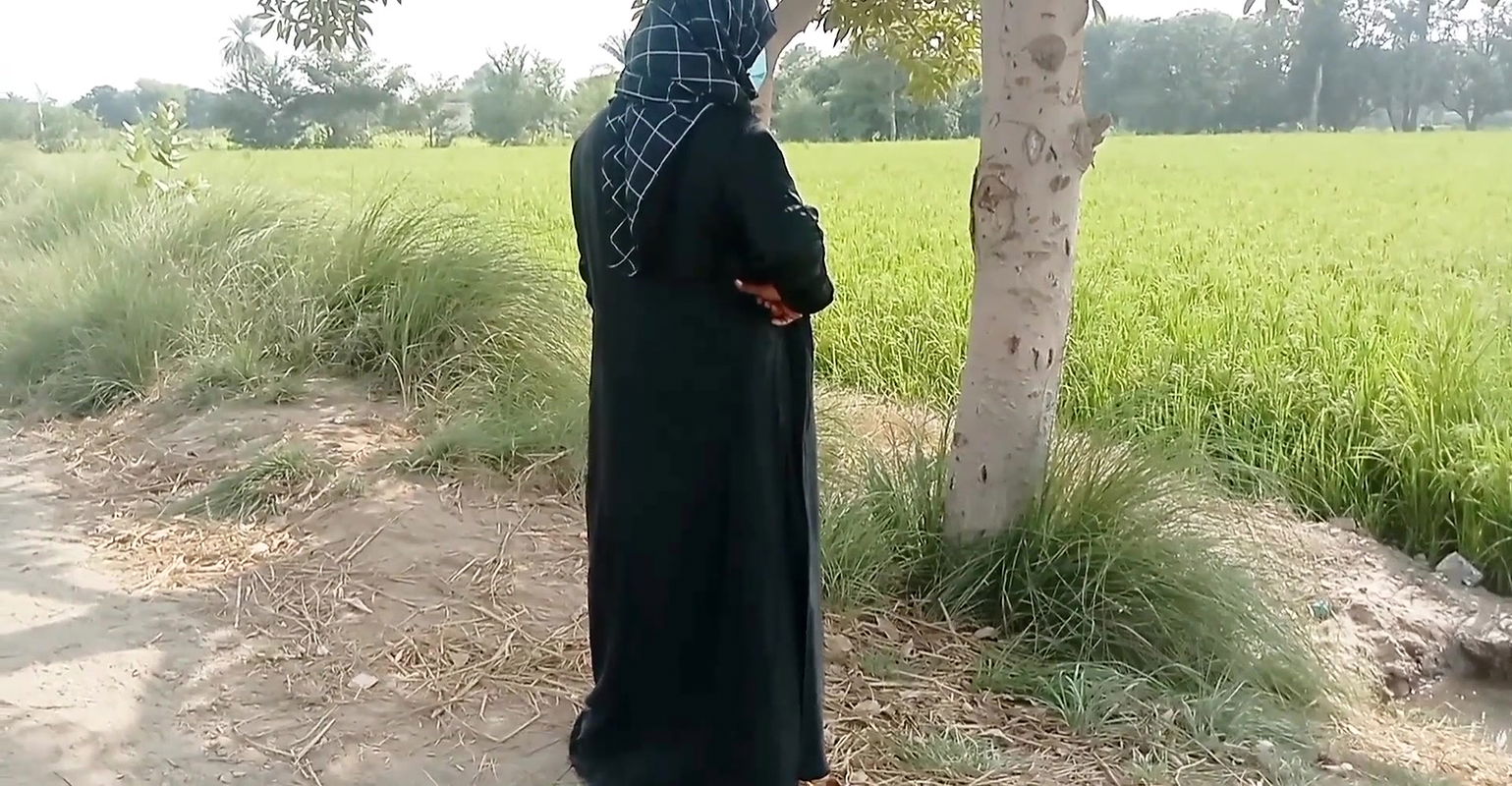 Larki ko osk yr ne dya dhoka aur wo mujhe road pa Mili