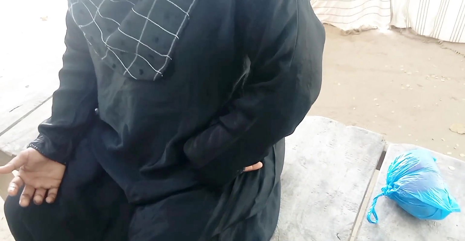 Road pa Randi ko Ghar pa lay ja k choda aur Maza kya