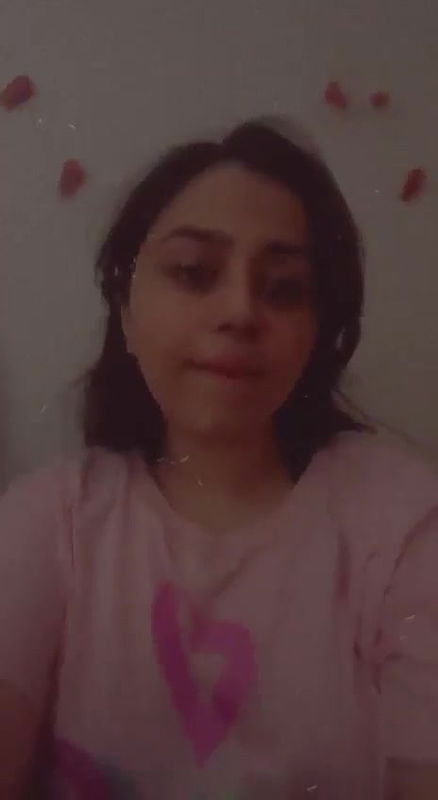 Cutie showing in midnight