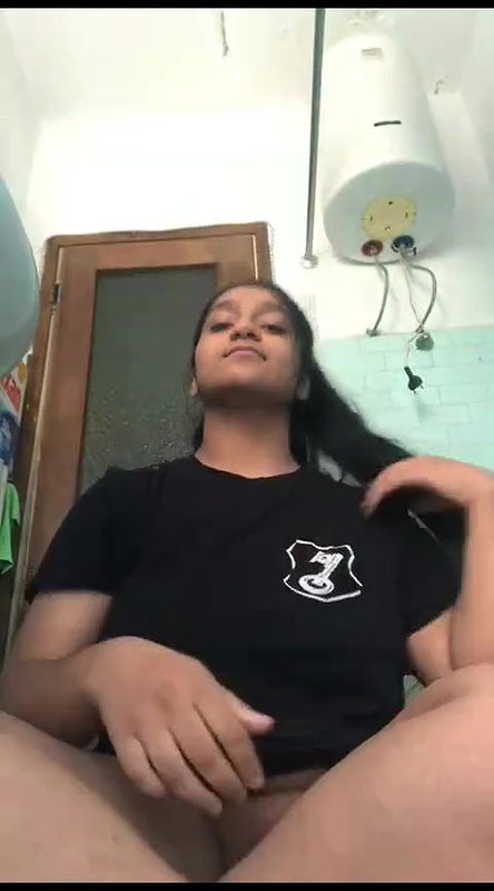 Super sexy maal in bathroom