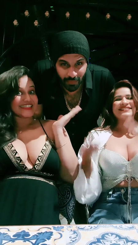 Priya Gamre and Musku Agarwal teasing