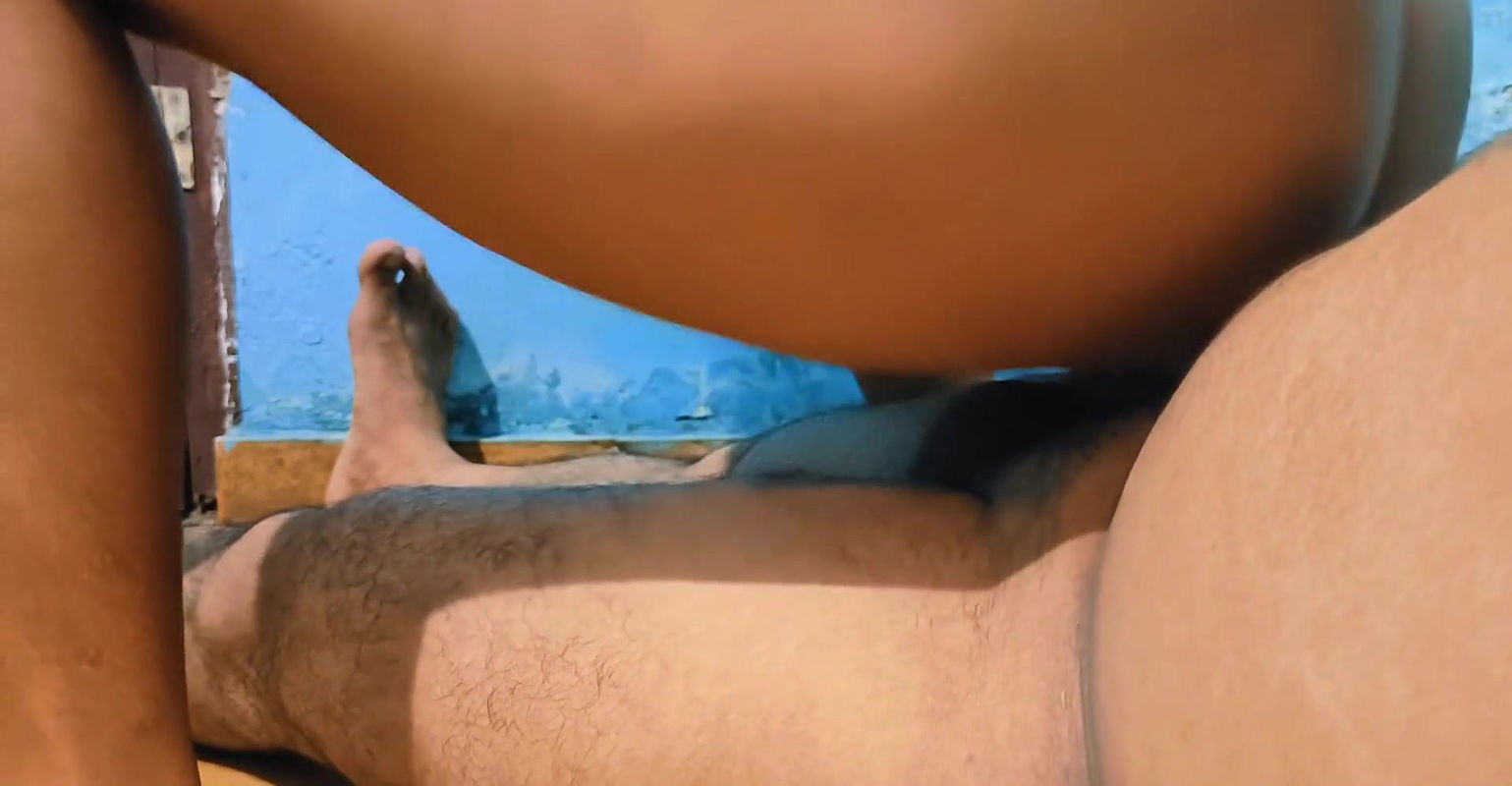 Desi aunty sex and enjoy bf and gf law in public places