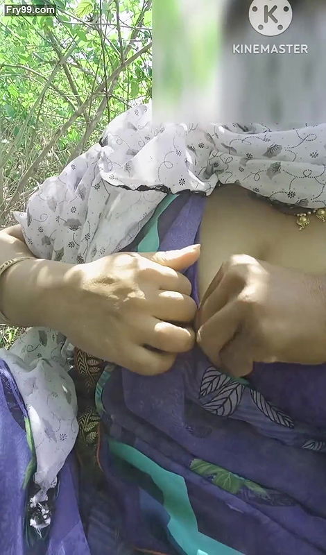 Desi Girlfriend Shows Boobs And Pussy Outdoors – Full Hd Video