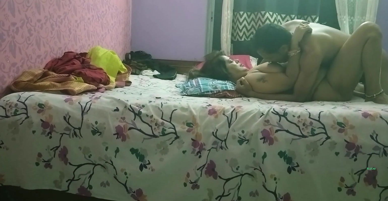 Indian Bengali Housewife ko unknown men ne Chuda! Bengali Sex