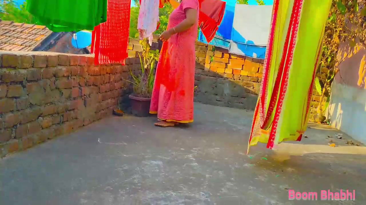 Big Boobs Indian Bhabhi Pee Fire