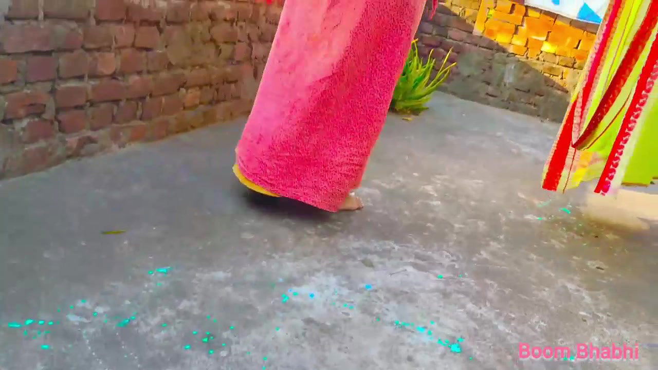 Big Boobs Indian Bhabhi Pee Fire