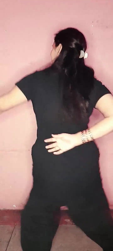 Horny Indian Puja Bhabhi Strip Dance Blowjob and Fucking