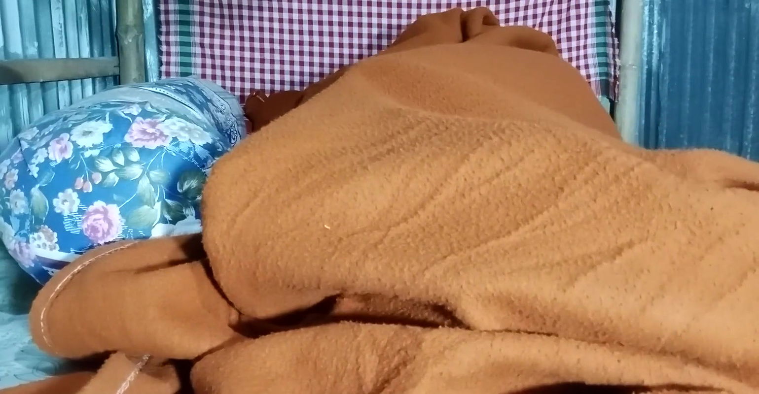 real hard fuck my friend’s wife with a cum inside in the bathroom, while he was in the next room!