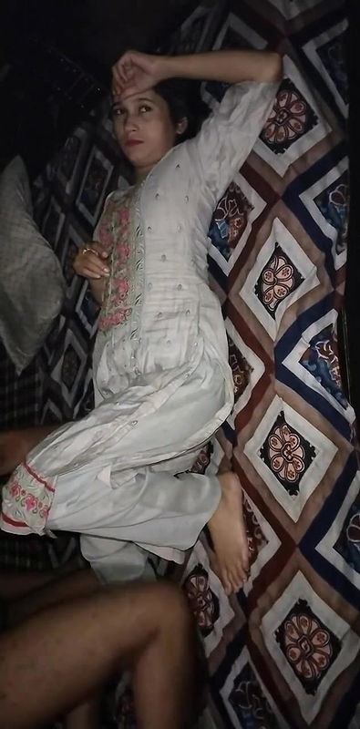 Paki Bhabhi Sucking n Fucking