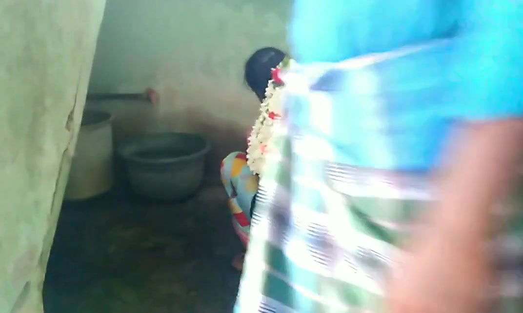 desi aunty blowjob husband coock