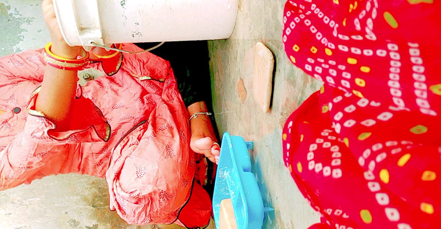 Indian New School niked bath viral MMS sex video Indian School girl MMS video