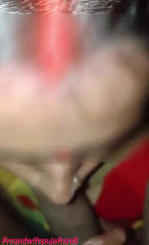 Randi bhabhi ko pila sari me land chuswaye our bhabhi ka chudai kiya