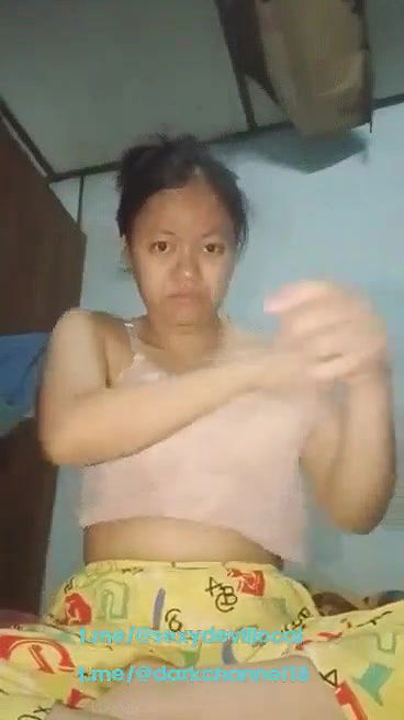 Burma village wife fing her pussy