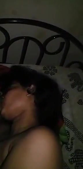 Dehi Hoot wifeboobsuk