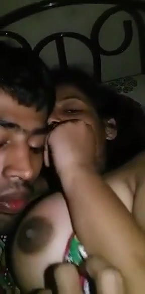 Dehi Hoot wifeboobsuk