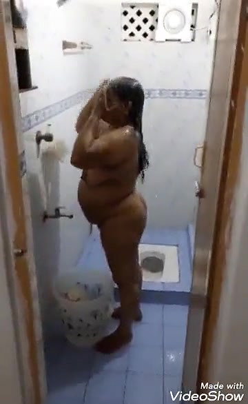 Tamil Wife Bathing Video Record By Hubby