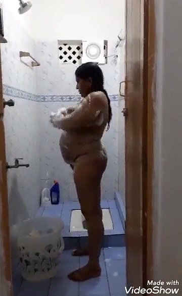 Tamil Wife Bathing Video Record By Hubby