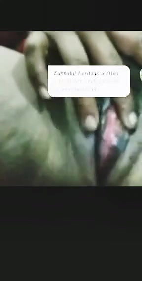 Bhabi Showing Pussy