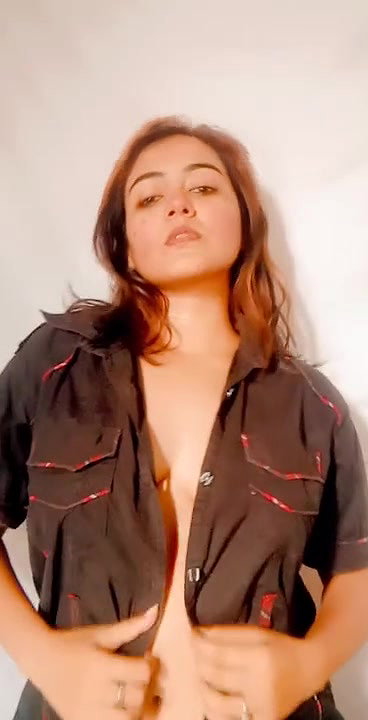 Desi babe Showing