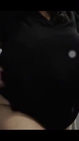 Desi Mature bhabhi Boob Show