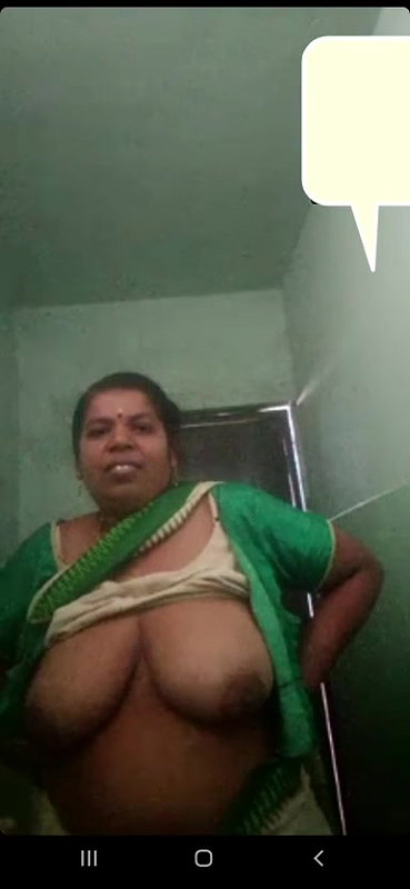 Chubby tanker bhabhi